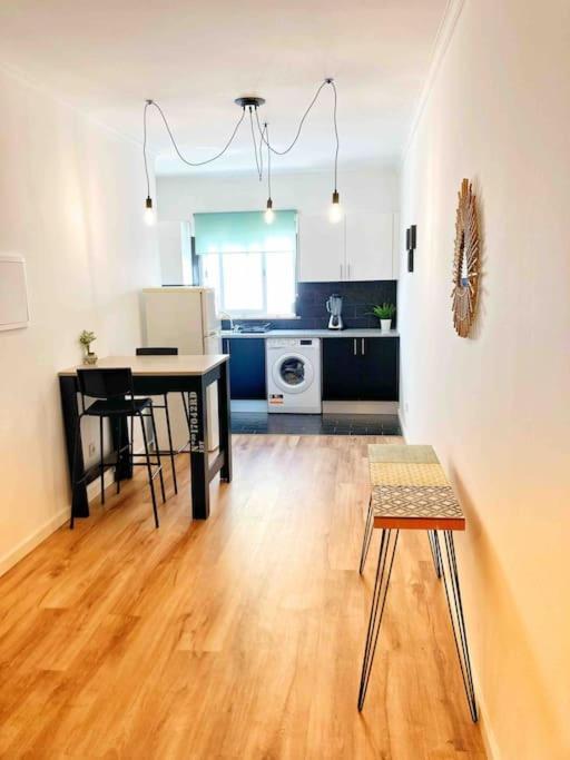 Shiny Apartment In The City Center Fuzeta Kültér fotó